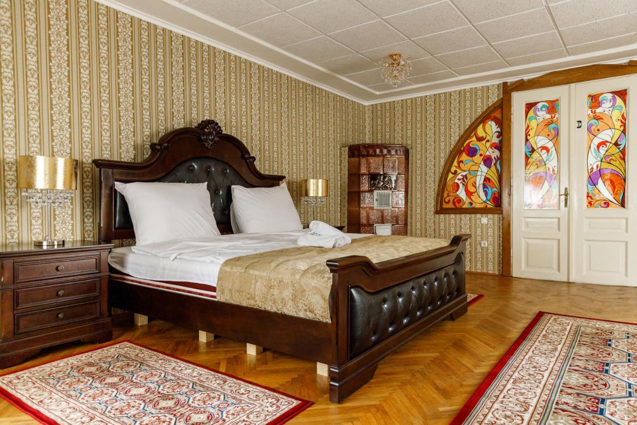Imperial Boutique Apartment Брашов Екстериор снимка