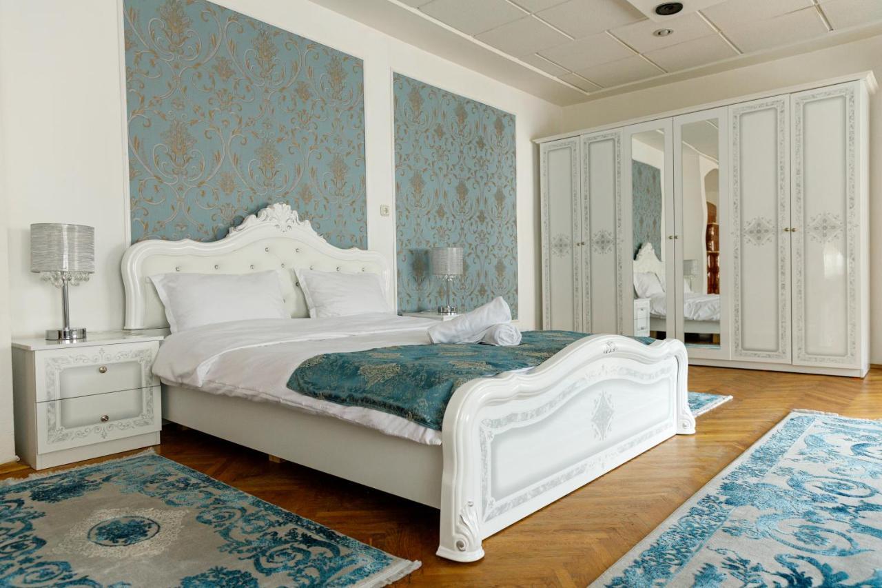 Imperial Boutique Apartment Брашов Екстериор снимка