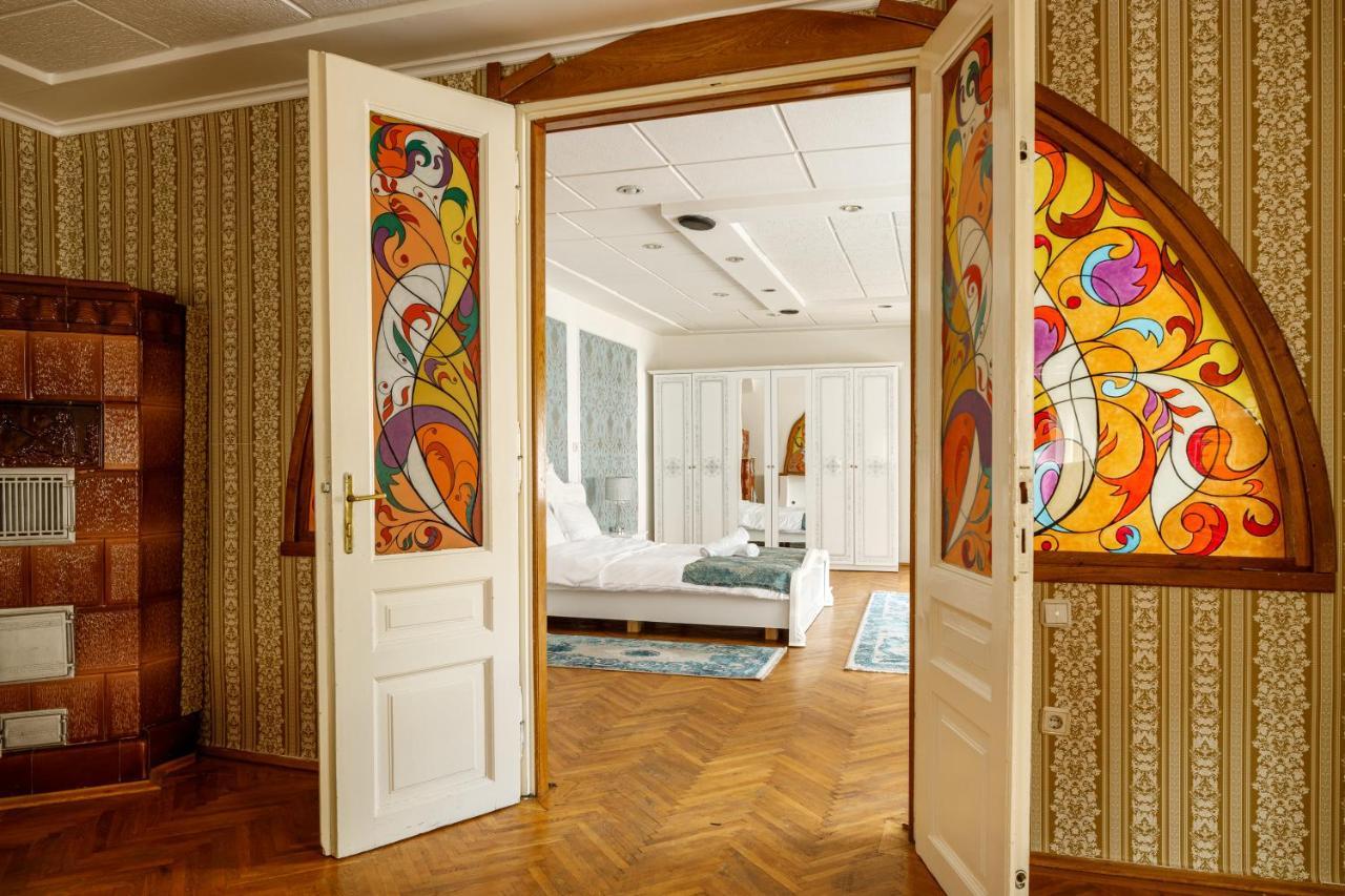 Imperial Boutique Apartment Брашов Екстериор снимка