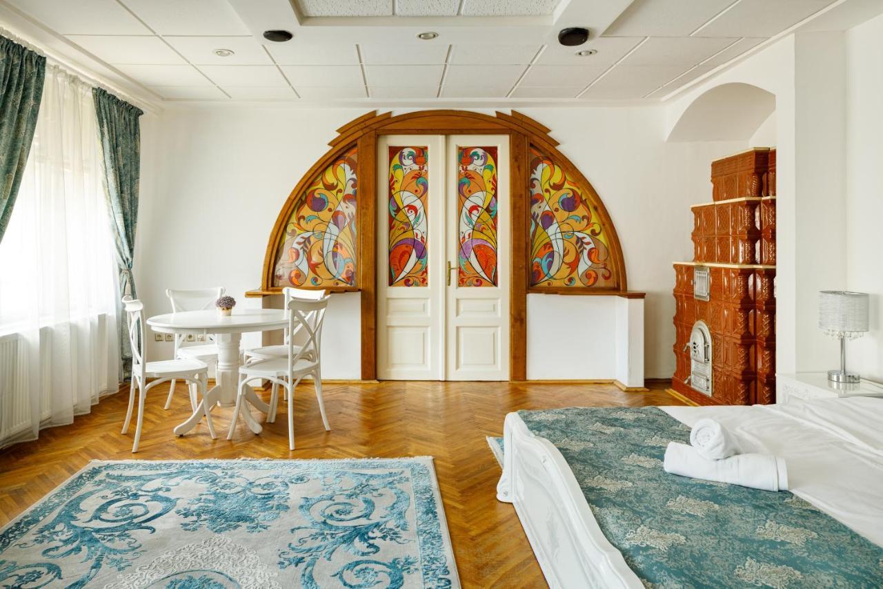 Imperial Boutique Apartment Брашов Екстериор снимка