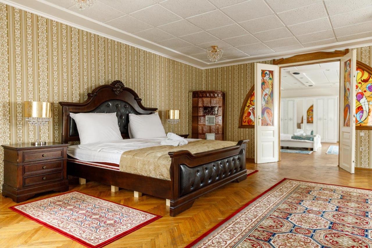 Imperial Boutique Apartment Брашов Екстериор снимка